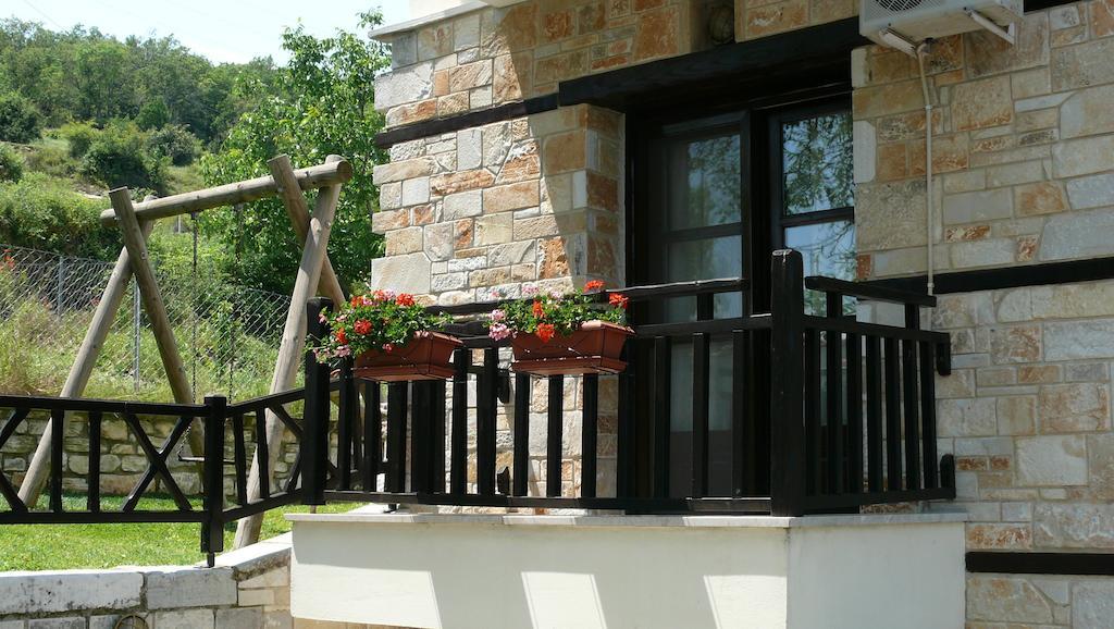 Petrini Gonia Livadero Exterior foto